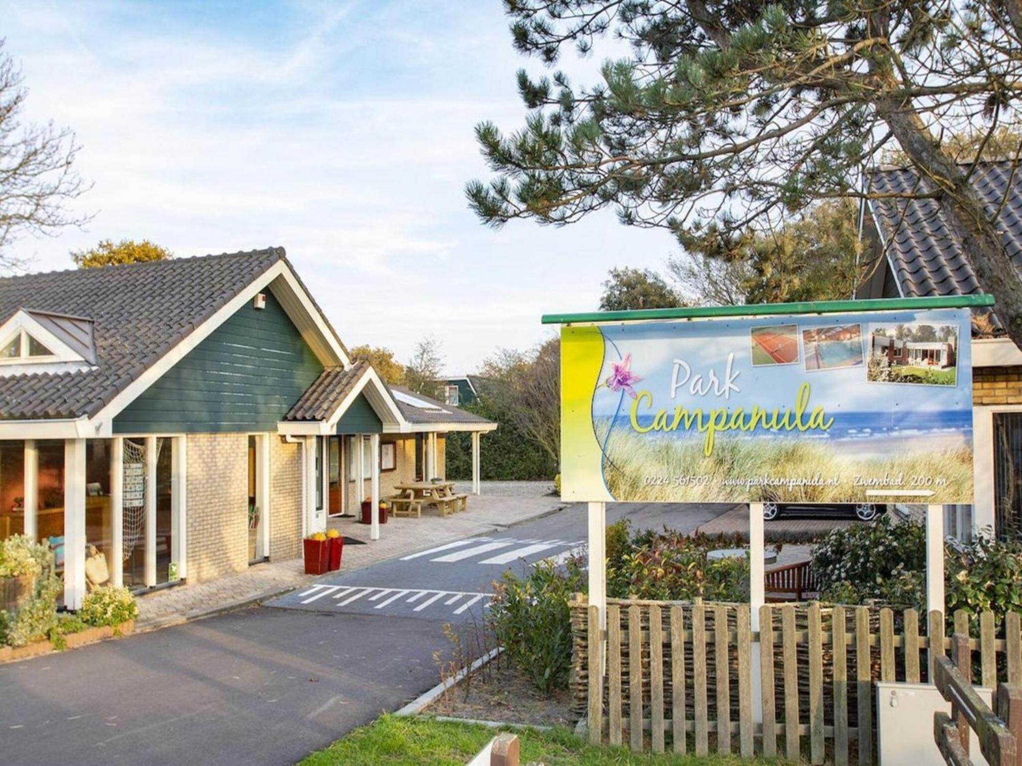 Holiday Home With Pool By The Sea Sint Maartensvlotbrug ภายนอก รูปภาพ